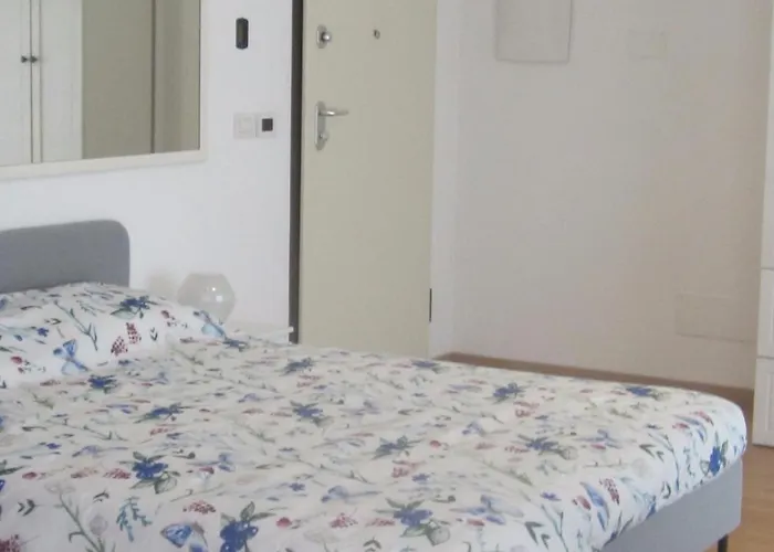 דירה Penthouse In Trastevere - Entire House *
